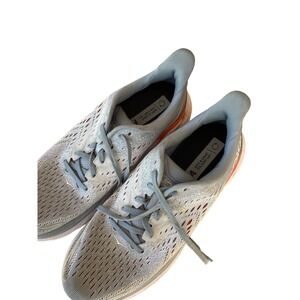 W Hoka Clifton 8 - Light Blue size 9.5